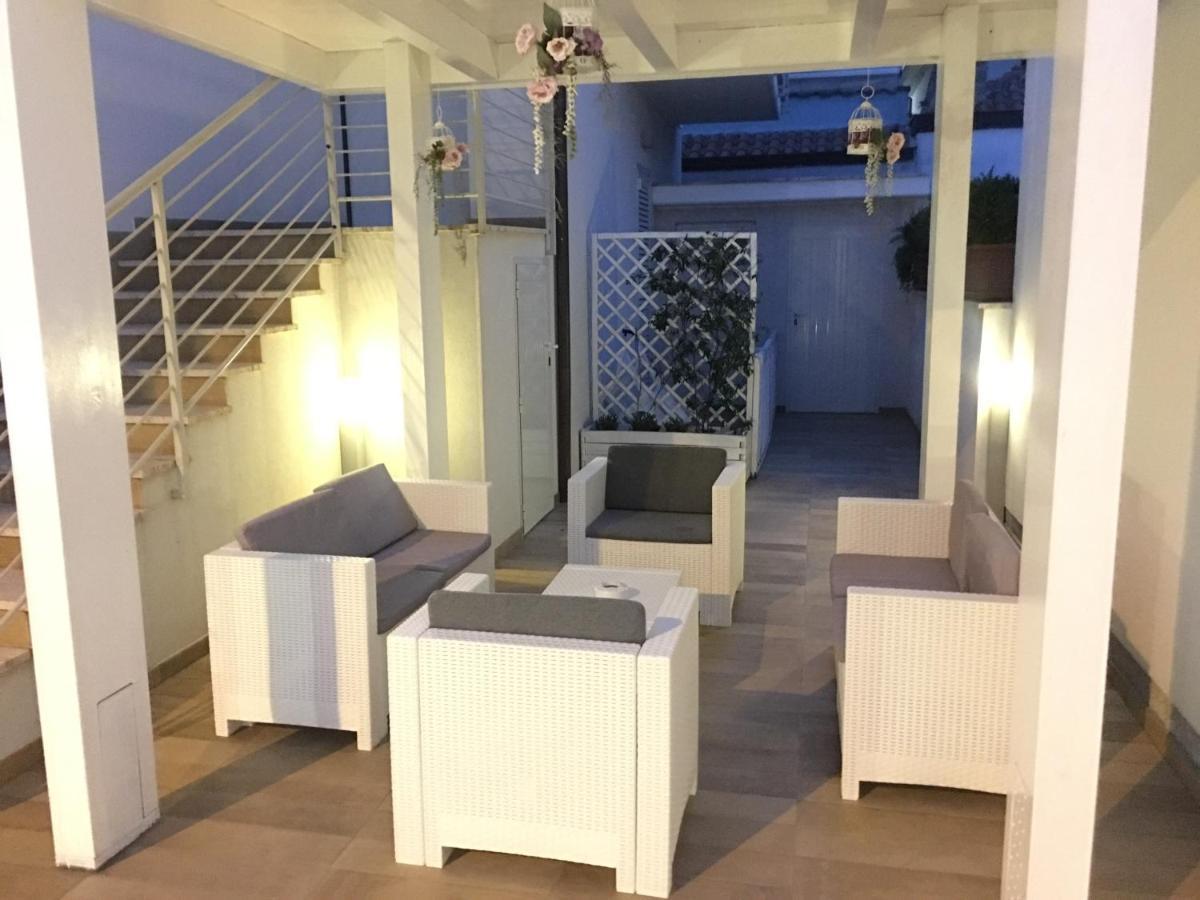 B&B Faraone Martinsicuro Buitenkant foto